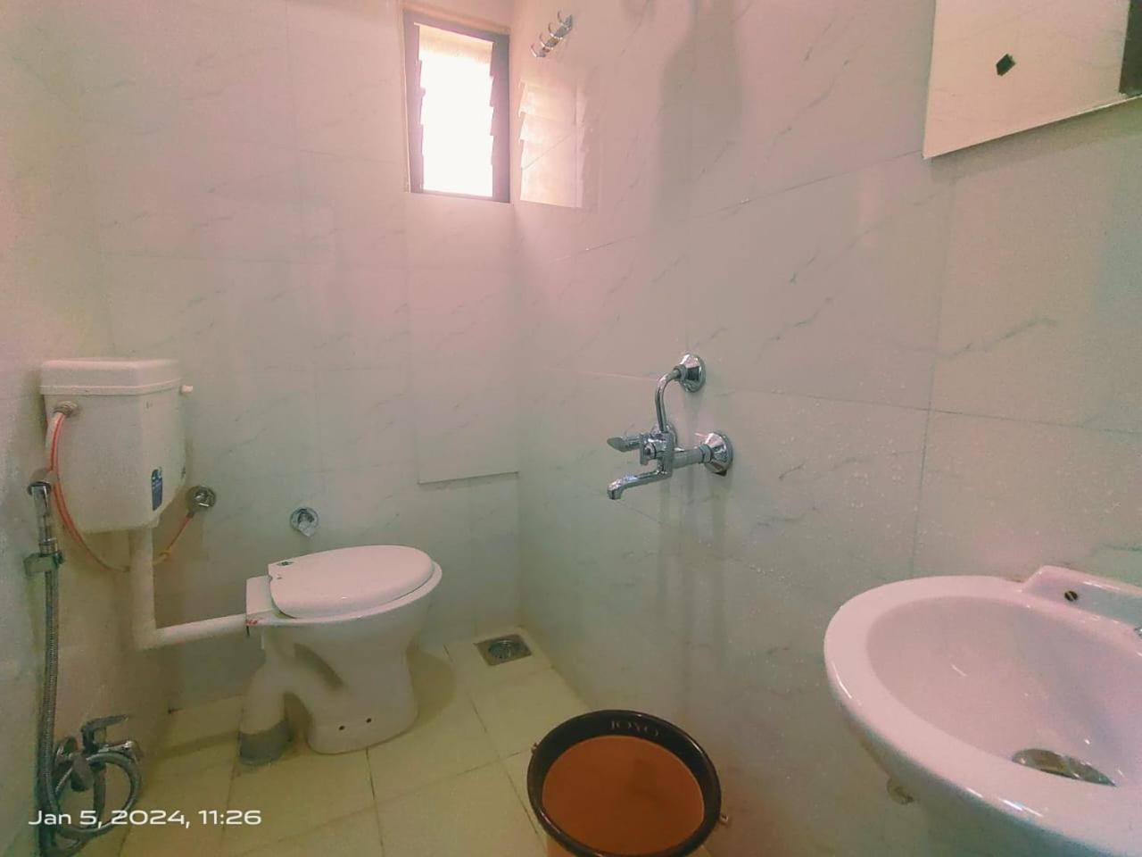 Amrit Guest House Pune Extérieur photo