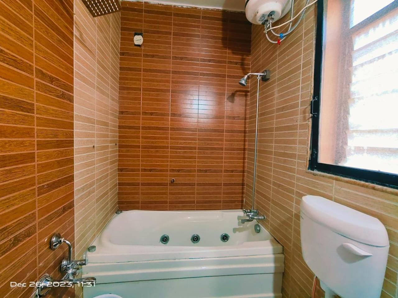Amrit Guest House Pune Extérieur photo