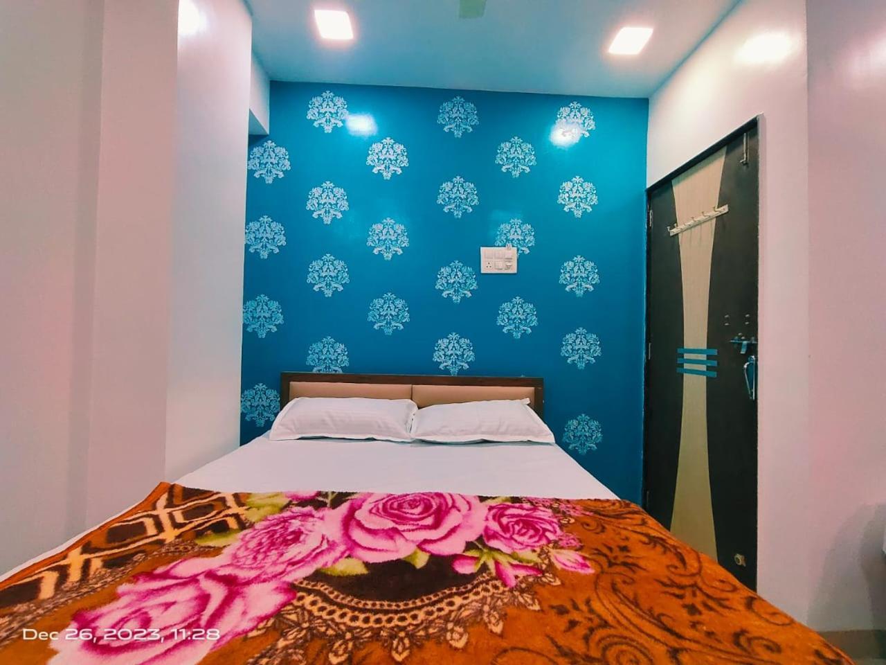 Amrit Guest House Pune Extérieur photo